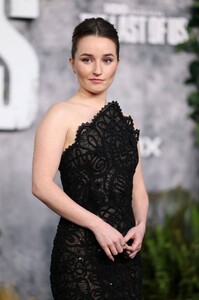 kaitlyn-dever-at-the-last-of-us-season-2-premiere-in-hollywood-03-24-2025-4.jpg