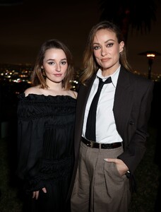 kaitlyn-dever-s-saint-laurent-look-steals-the-pre-oscar-spotlight-2.jpg