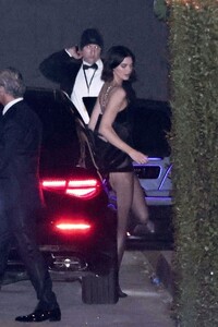 kendall-jenner-s-post-oscars-glam-rocks-beyonce-s-bash-3.jpg