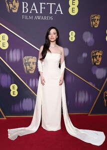 mikey-madison-shines-at-2025-baftas-3.jpg