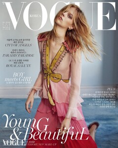 voguekoreafeb201601.thumb.jpg.ece285d87b48a9d92608a37a4b8b2dcf.jpg