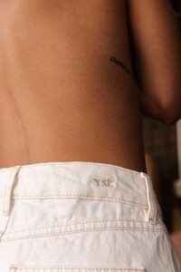 yse-vestiaire-short-eternel-ete-blanc6.jpg
