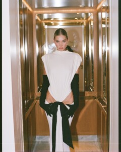 [2025.04.01] hoskelsa_487764501_18495869089010569_77093686904056185_n.jpg