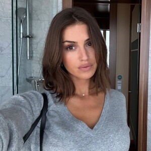 [2025.04.01] msgigiparis_487386415_18491825773007726_4037350450914908032_n.jpg