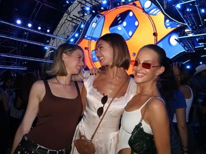 [2025.04.08] carmellarose_489342929_18504144421035727_5518740937078844299_n.jpg