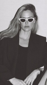 [2025.04.09] carolinalemkeberlin.il_3606799779476175882.jpg