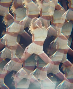 [2025.04.09] stellamaxwell_489566745_18508064545030343_7244015532711091757_n.jpg