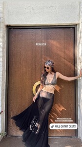 [2025.04.12] victoriajustice_3609313193113275040.jpg