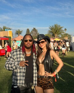 [2025.04.13] victoriajustice_489868169_18589339360006824_664213935660651979_n.jpg