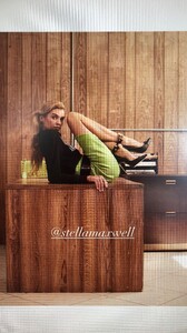 [2025.04.13] zoeygrossman_3610049176438063232.jpg