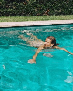 [2025.04.14] ashwilksstylist_490345228_17963264819871471_1881019258813492981_n.jpg