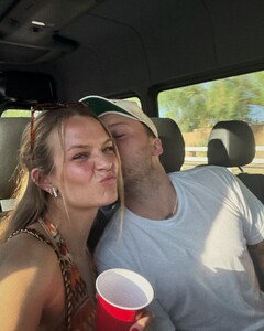 [2025.04.15] josephineskriver_491453890_18502093486020326_7986111911641331918_n.jpg