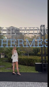 [2025.04.17] katelove_3613165761078910422.jpg