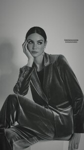 [2025.04.17] sofiaresing_3613181266331245687.jpg