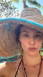 [2025.04.20] barrefaeli_3614718038158552818.jpg