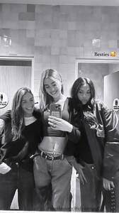 [2025.04.20] elizabethcturner_3614692282449188104.jpg