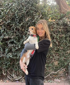 [2025.04.22] elizabethcturner_491463192_18498965923052750_1382345347103043781_n.jpg