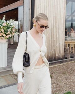 [2025.04.25] eberjey_491449072_18498860401032119_145764734153460723_n.jpg