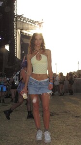 [2025.04.26] rachelc00k_3619341059435692264.jpg