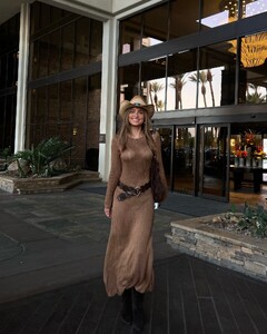 [2025.04.29] idazeile_491901141_18499656913044174_4733138471075709477_n.jpg