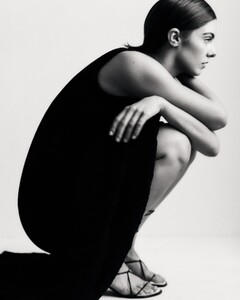 [2025.04.30] carmellarose_494768640_18508252126035727_4215555668775649103_n.jpg