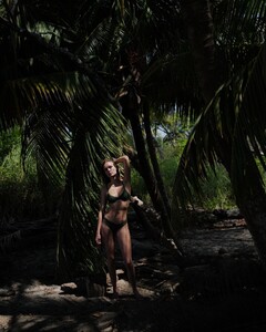 [2025.04.04] josephineskriver_487840849_18499848640020326_5513996768539977926_n.jpg