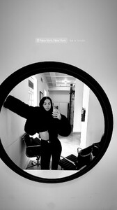 [2025.04.04] sofiaresing_3603379380250154483.jpg