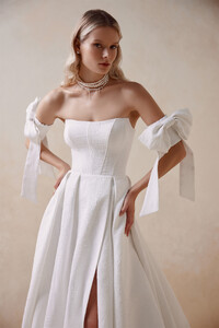 65cb631c1d7f7034ef673a62_434 Moreina 2.jpg