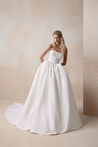 65cb6370b51d23f6b75145f5_436 Margaux 1.jpg