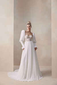 65cb669bc500e5780efa8a2a_454 Kalila 1.jpg