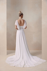 65cb67f49b0245a04f2f6307_462 Elma 3.jpg