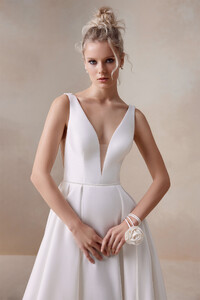 65cb69903607acd8688209d6_468 Rosalio 2.jpg