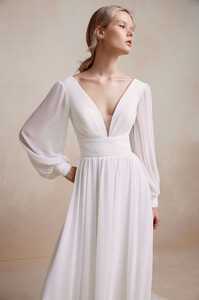 65cb6a874e56f44e982a1785_471 Mika 2.jpg