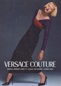 Avedon_Versace_Fall_Winter_1997_98_14.thumb.jpeg.0be119a59643bb5ea5650dbacb4affc7.jpeg