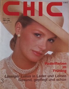 ChicDe0383cover.thumb.jpg.33e62b3686638d5858f199507aba6f6e.jpg