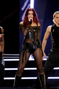 Dua Lipa - Sports Illustarted Swimsuit [2025.03.30] Fashion 2.jpg