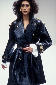 GianfrancoFerre1992FW73.thumb.jpg.20cdaf52c65abf0e06bd618739867645.jpg