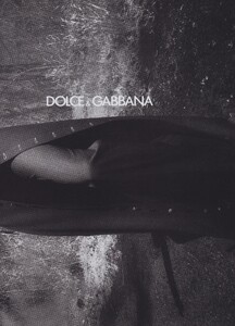 Meisel_Dolce__Gabbana_Fall_Winter_1997_98_05.thumb.jpg.806dafe44caf65400f57c950205cc0b5.jpg