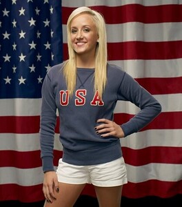 NastiaLiukin1.thumb.jpg.5eaf3f2ccb34e8c0af293c3bbc6094b1.jpg