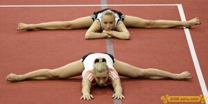NastiaLiukinSamanthaPeszek2.thumb.jpg.18940c5082109c440acad807b101f714.jpg