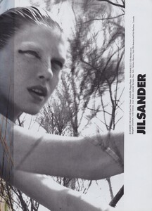 Sims_Jil_Sander_Fall_Winter_1997_98_02.thumb.jpg.f52d61fd455fab1431f2566fce75d7b0.jpg