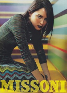 Testino_Missoni_Fall_Winter_1997_98_01.thumb.jpeg.e9c83964bb07e69405d597d28d84789d.jpeg