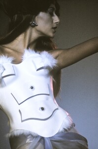 ThierryMugler1991WomenRTW66.thumb.jpg.1d2ee891778c7314e03e64ca09a420e2.jpg