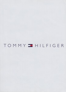 Tommy_Hilfiger_Fall_Winter_1997_98_09.thumb.jpeg.731363634ef63f6a20fcee2186eab032.jpeg