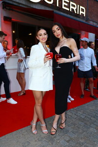 Veronica Biasiol a Petra Beníšková jsou velké kamarádky.jpg