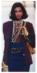 YG-shows-Chanel-aw-1991-92-2.jpg