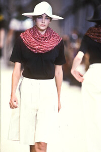 YohjiYamamoto1991SS(1).thumb.jpg.0de67a1263a514e5bce34ec103094348.jpg