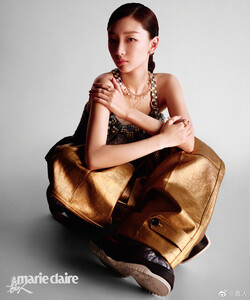 ZhouDongyuMarieClaireCoverNovember20226.thumb.jpg.21d591381f9711a2adfe3e90ae8f3b31.jpg