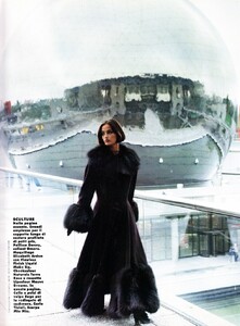 elle_italia_nov_1994_29.thumb.jpg.c008d30383ac35d542d9ac9a4bc1906d.jpg