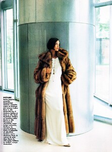 elle_italia_nov_1994_31.thumb.jpg.371067aadab4d9d2ff20396fe8799438.jpg